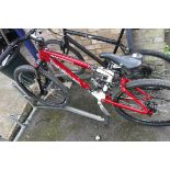 Kikapu mountain bike in red and cream