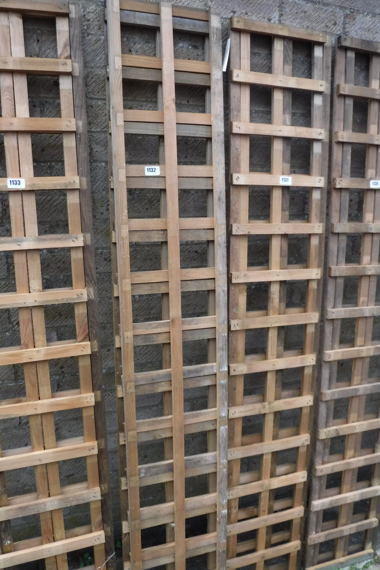 2 1'x6' wooden garden trellis panels