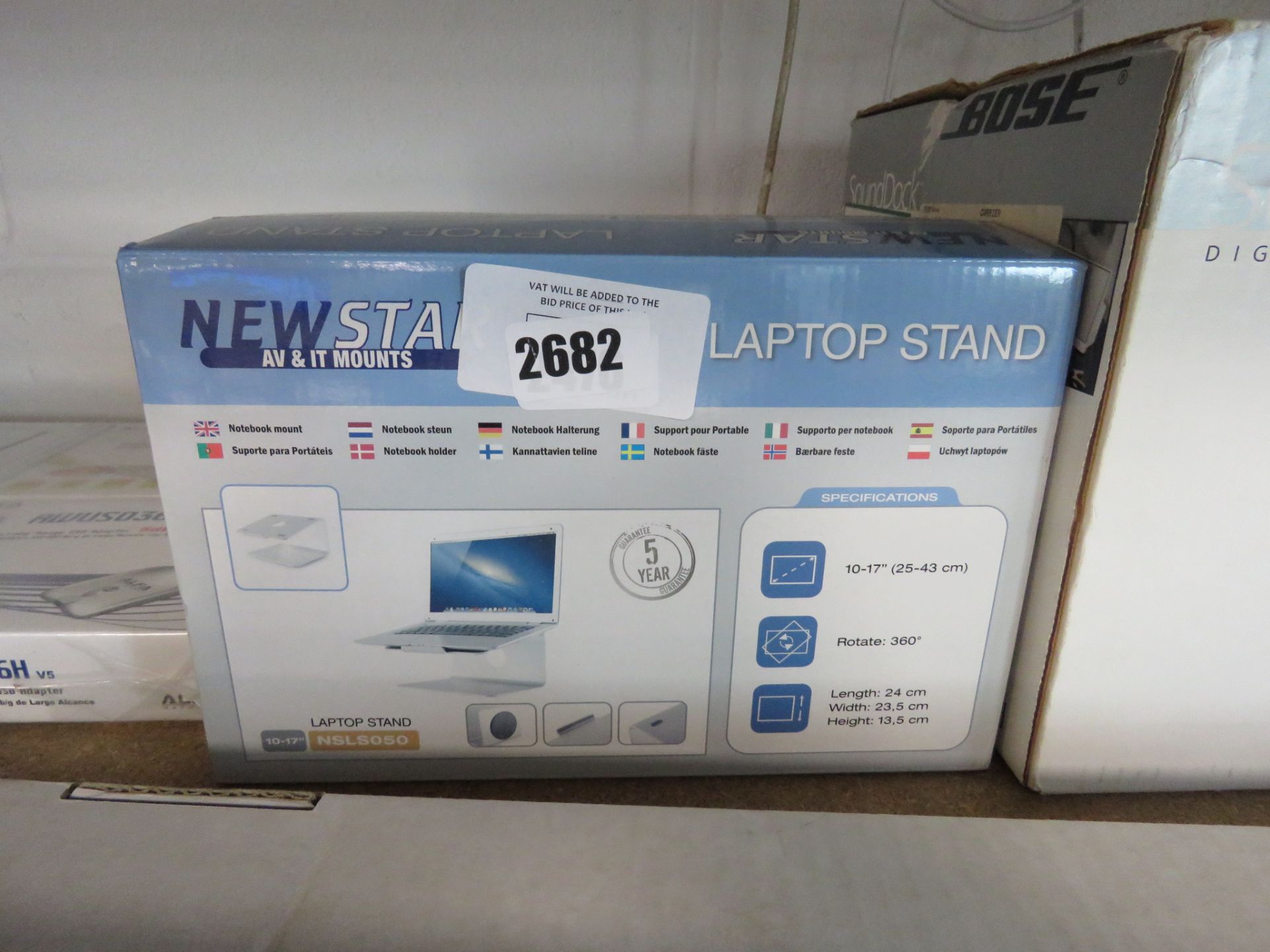 2476 - Newstand AV laptop stand and mount
