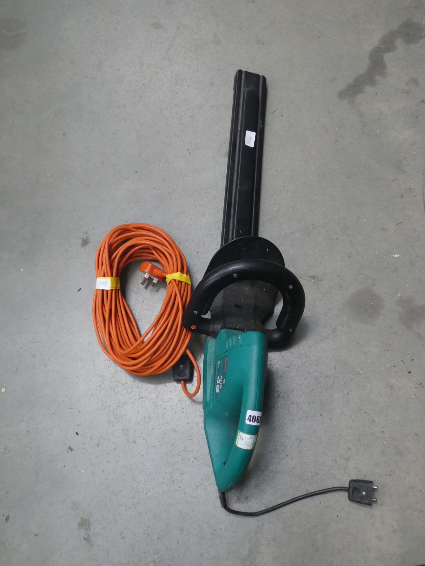 Bosch electric hedge cutter