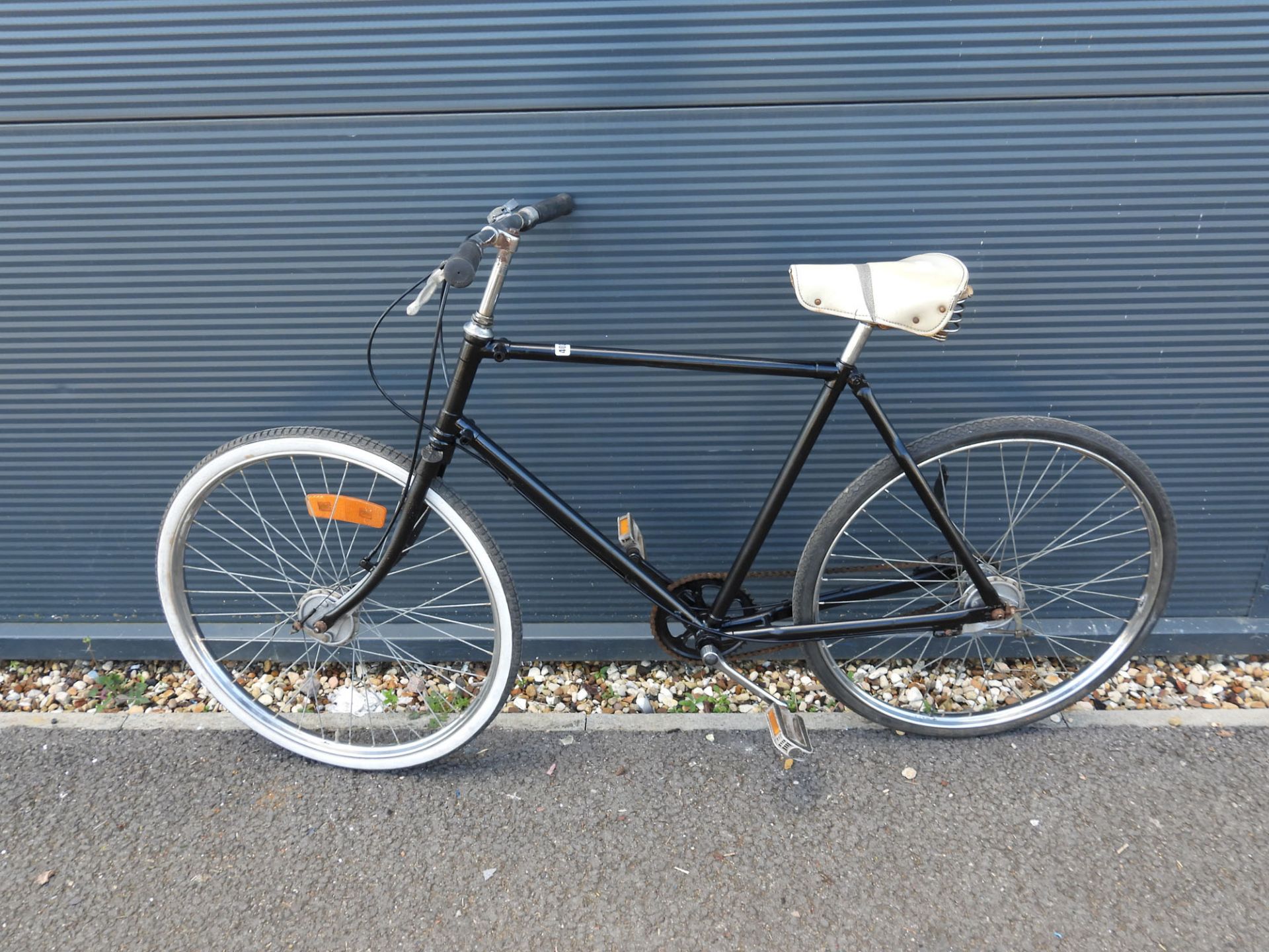 Black gents bike