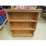 Pine plate rack