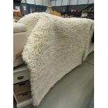 Woolen ivory 1.5 x 2.4m carpet