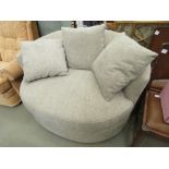 5127 Grey fabric cuddle chair