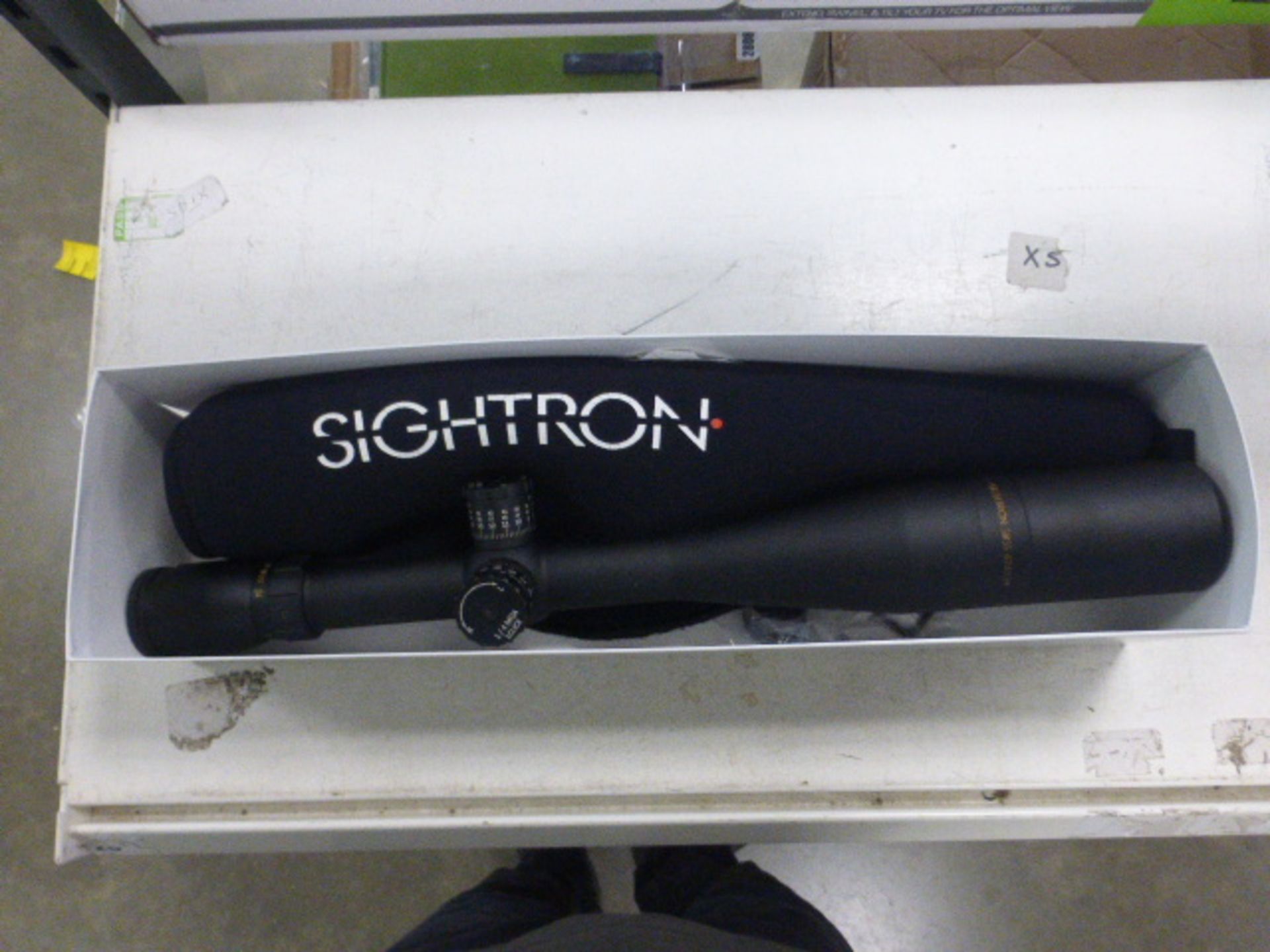 S111 Series Citron scope/sight in box