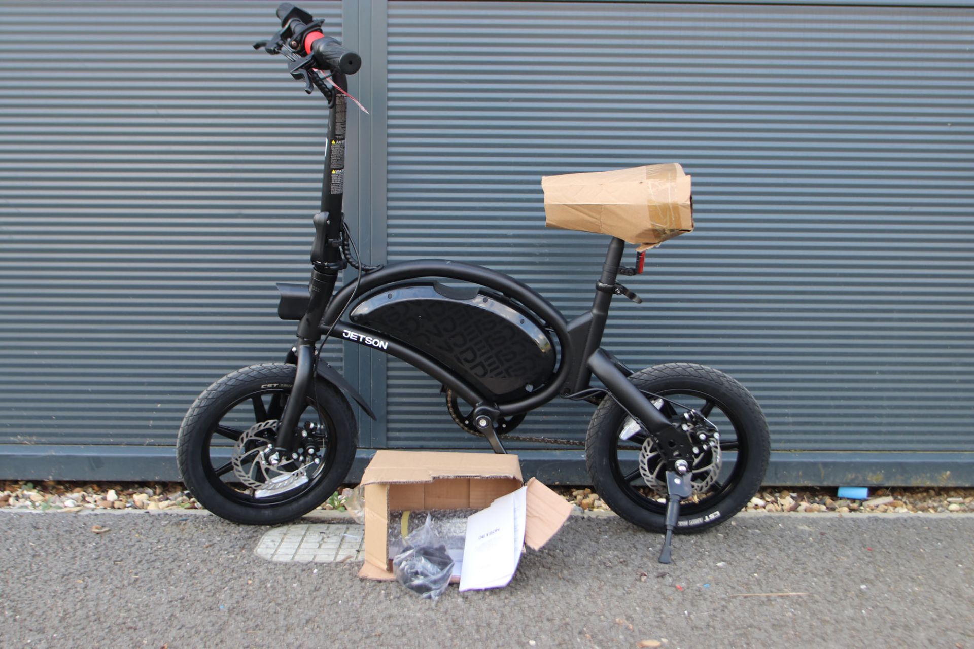 Jetson electric bike (no charger)