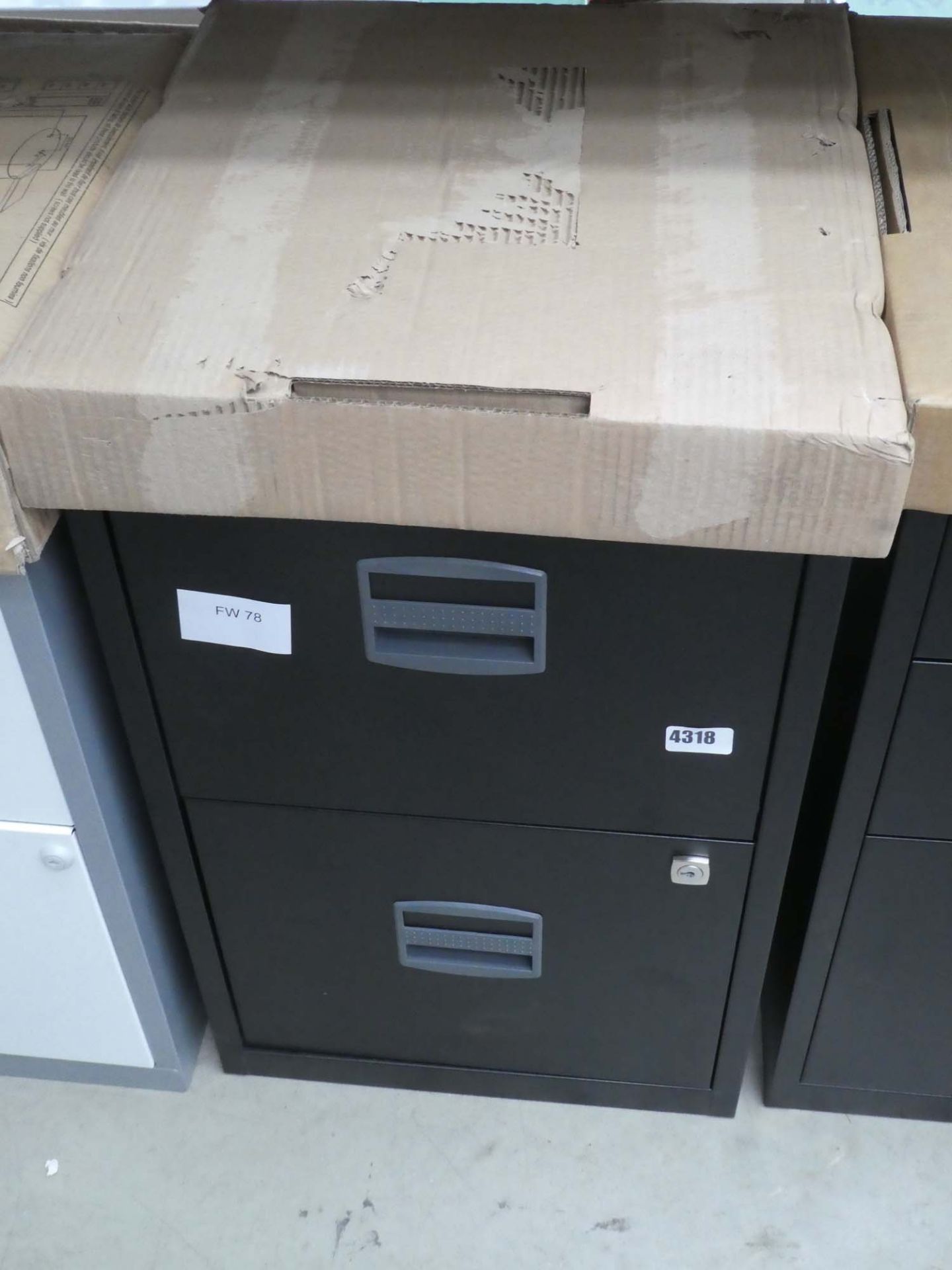 Small 2 drawer filing cbainet