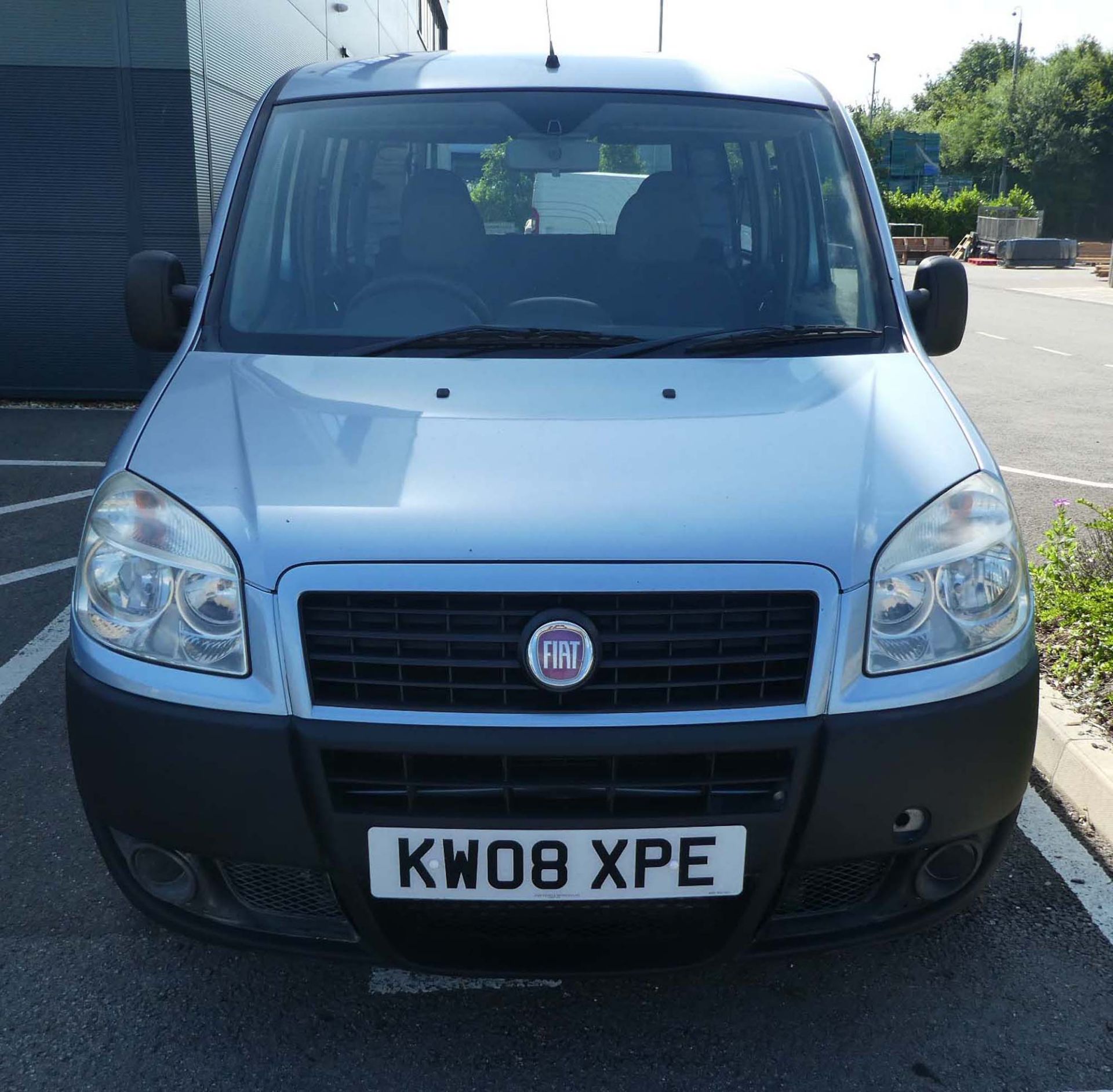 KW08 XPE (2008) Fiat Doblo Active MultiJet in silver, 1910cc, diesel, 5 door, MPV, one key, approx - Image 4 of 10