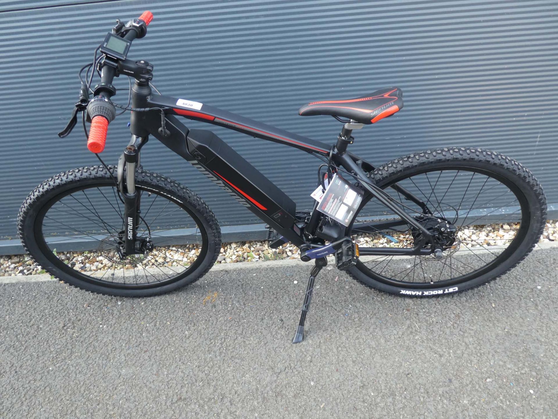 Lombardo black and red electric cycle with charger