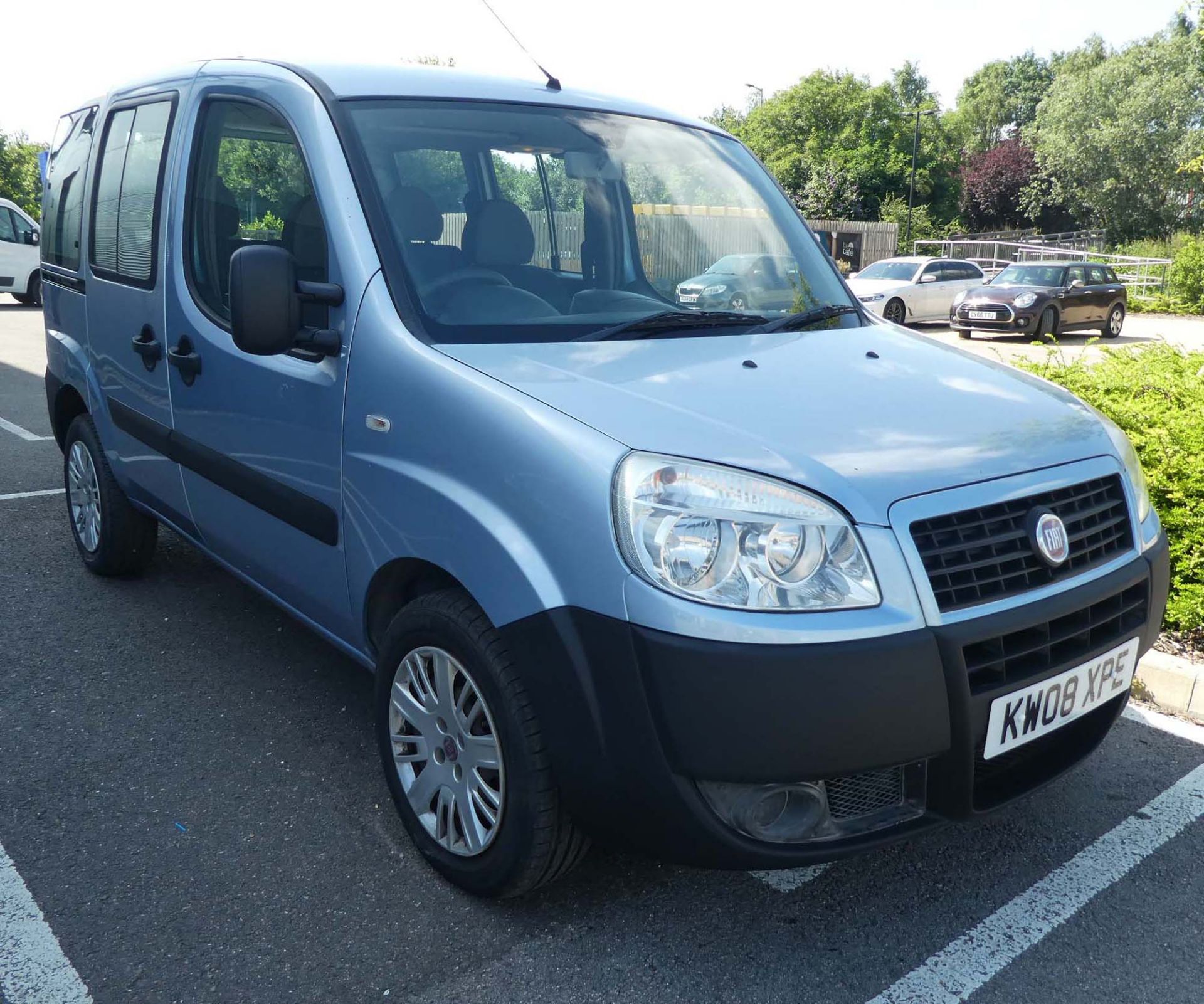 KW08 XPE (2008) Fiat Doblo Active MultiJet in silver, 1910cc, diesel, 5 door, MPV, one key, approx - Image 3 of 10