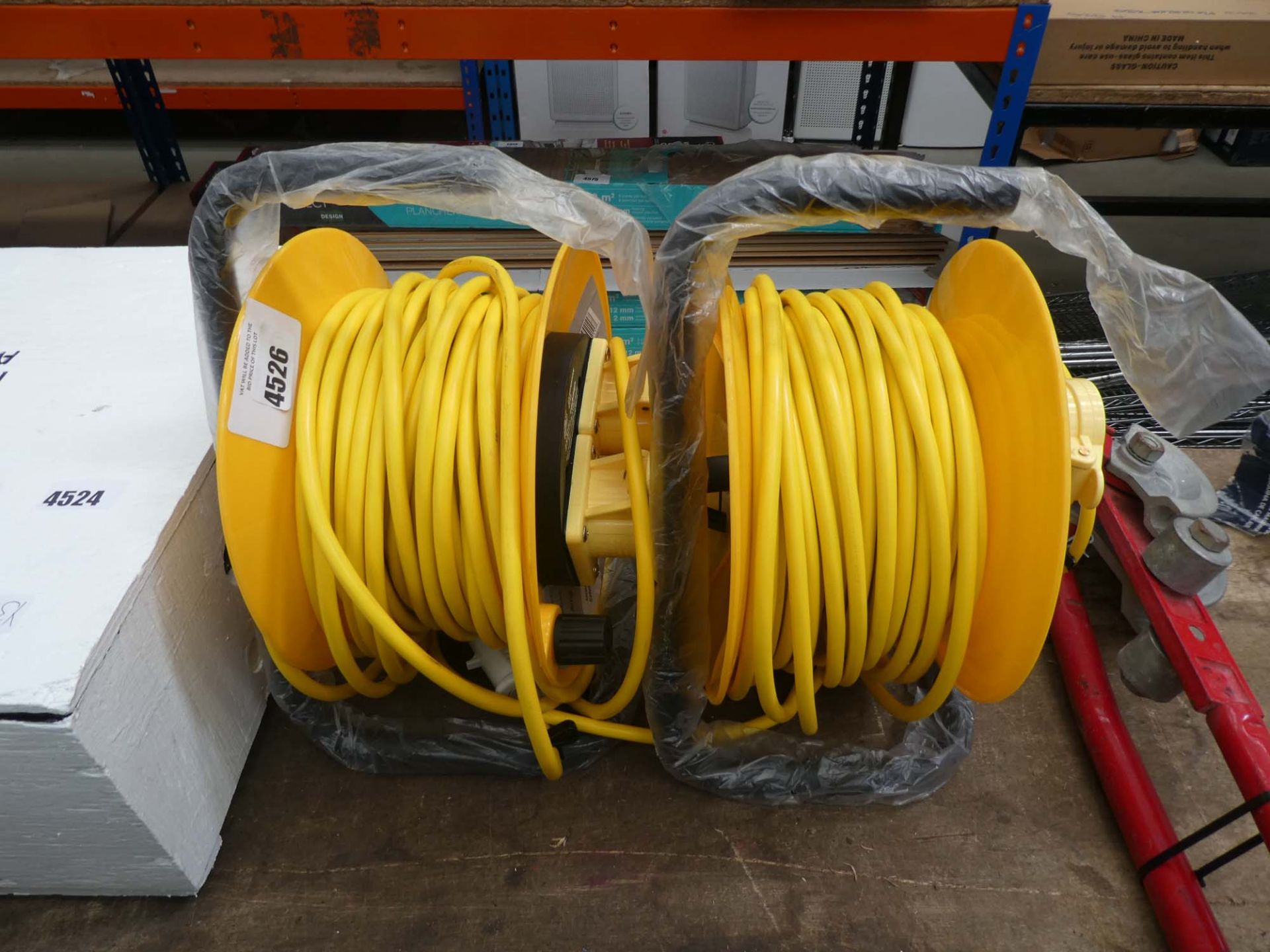 2 x 110v cable reel