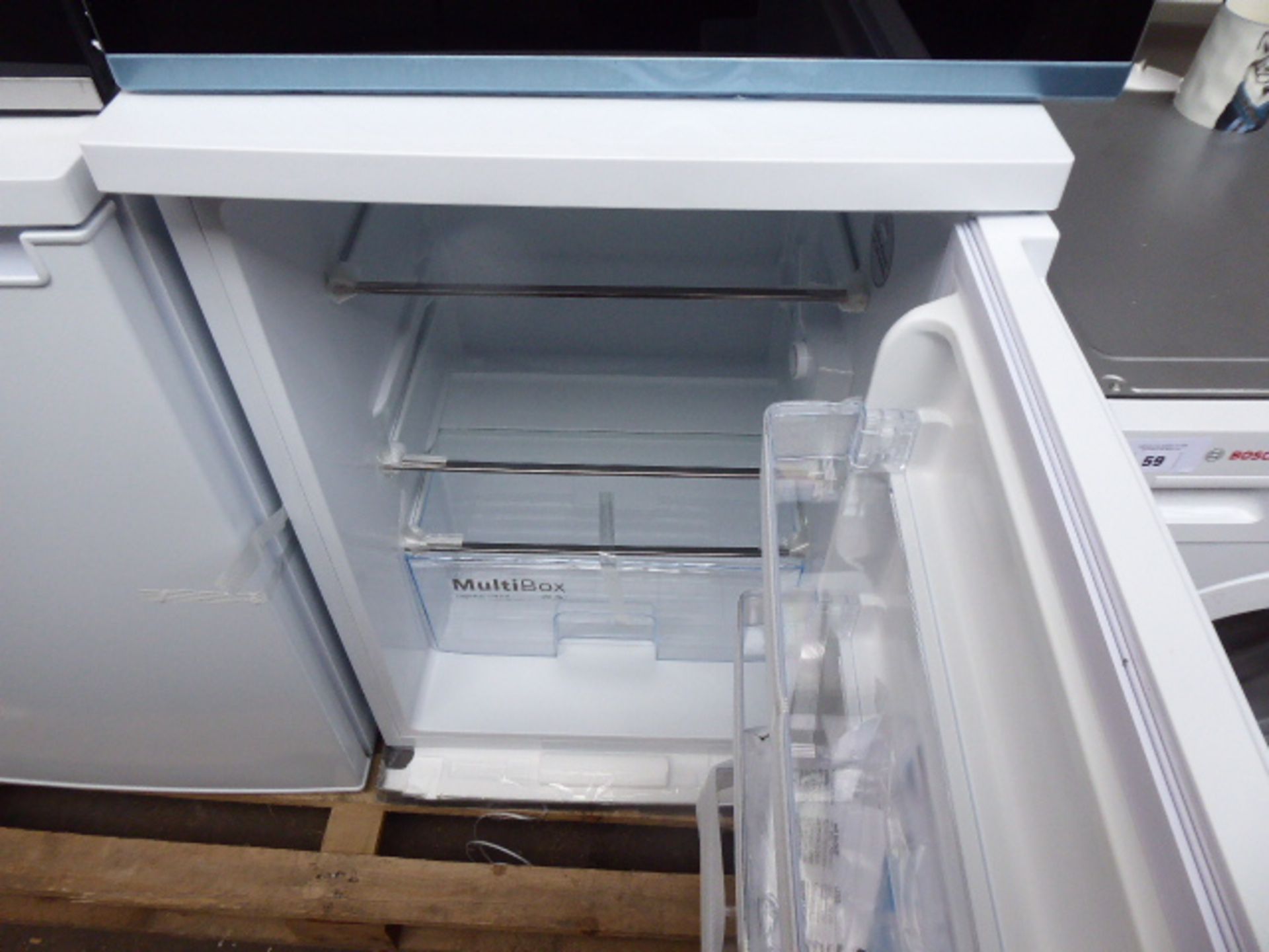 GTV15NWEAGB Bosch Tabletop upright freezer - Image 2 of 2