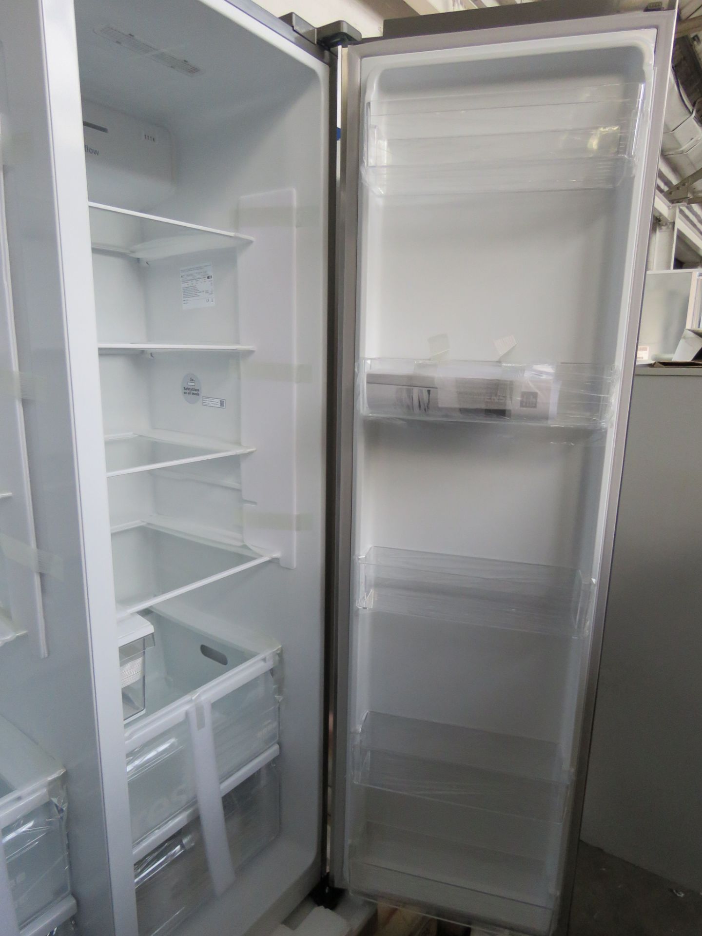 KA93IVIFPGB Siemens Side-by-side fridge-freezer - Image 4 of 4