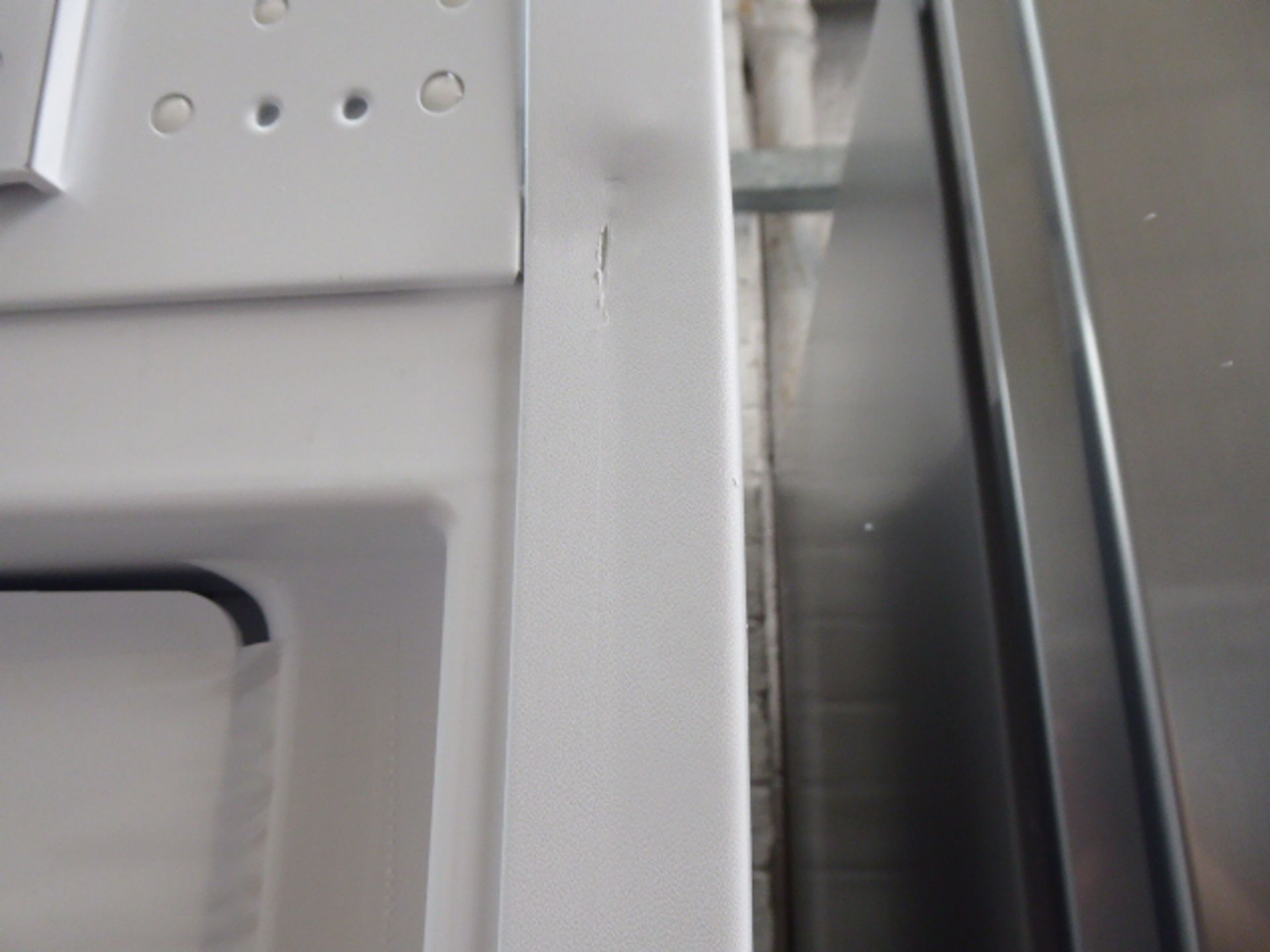 GIN81AEF0GB Bosch Built-in upright freezer - Image 3 of 3