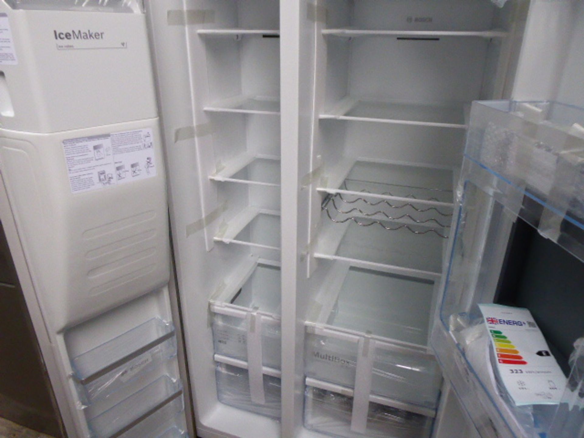 KAG93AIEPGB Bosch Side-by-side fridge-freezer - Image 3 of 4