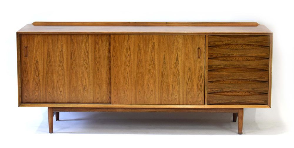 Arne Vodder for Sibast, a 1960's rosewood and crossbanded 'Triennale Series' OS29 sideboard,