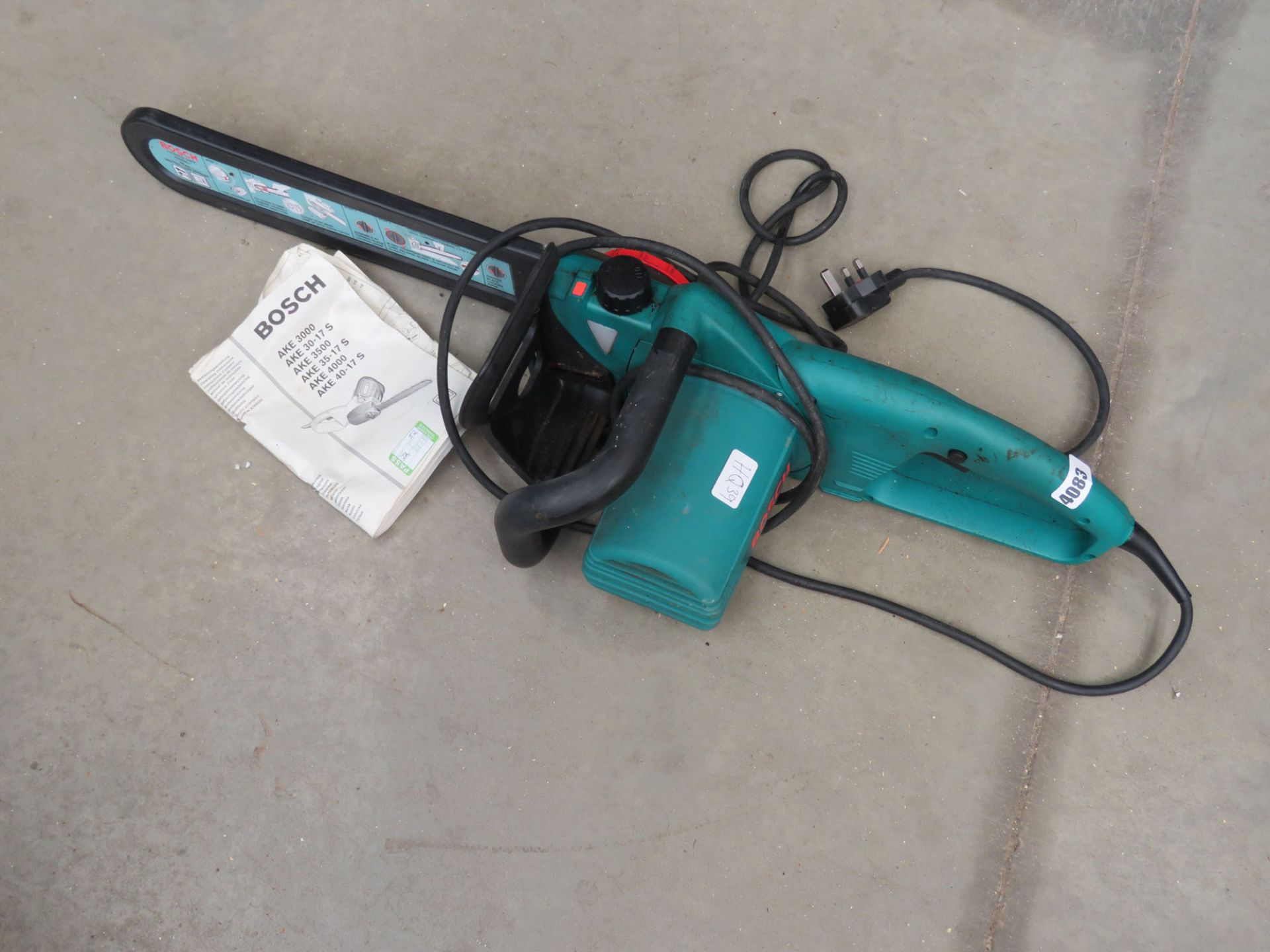 Bosch electric chain saw