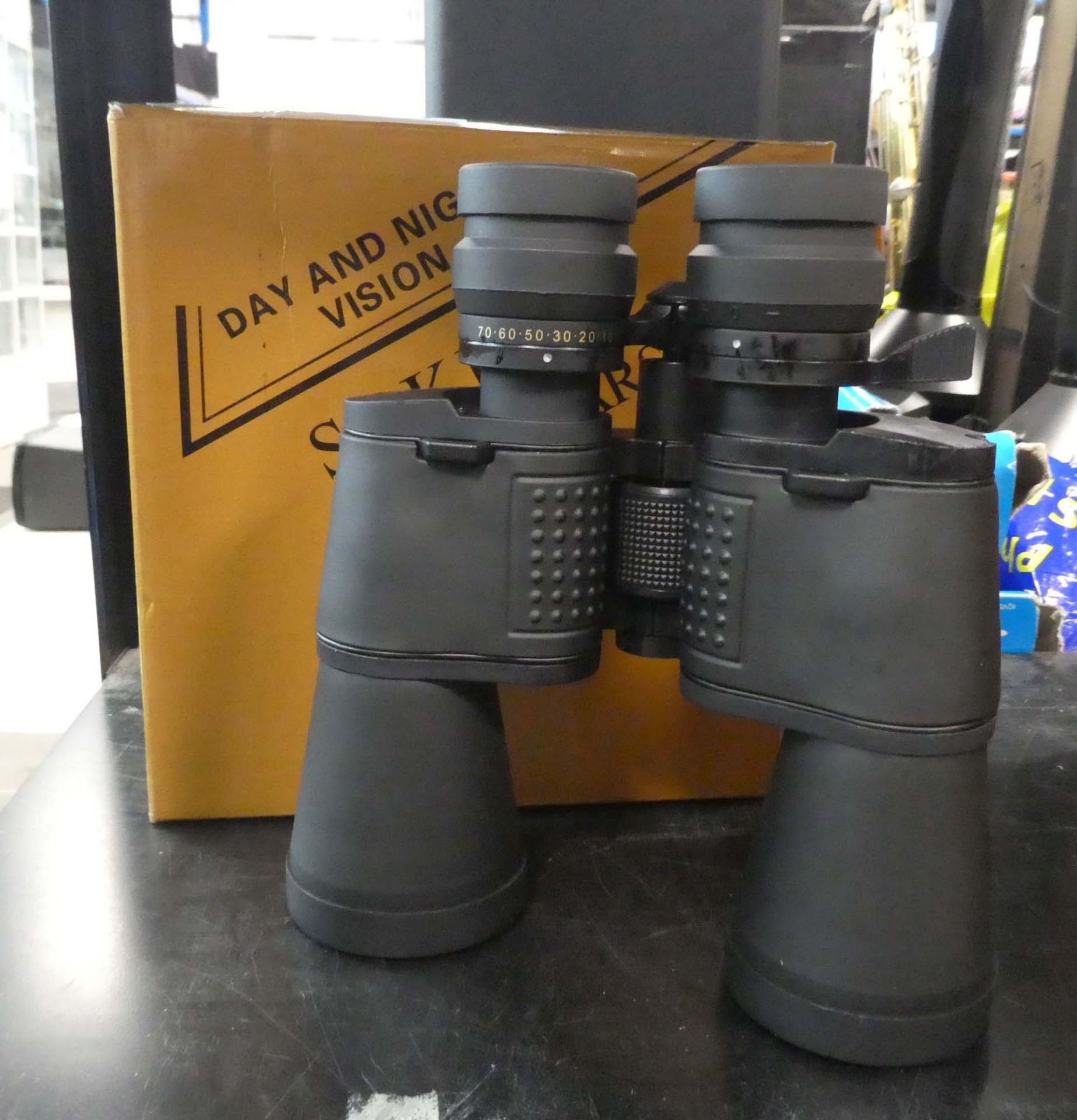 Pair of Sakura day and night vision binoculars in box