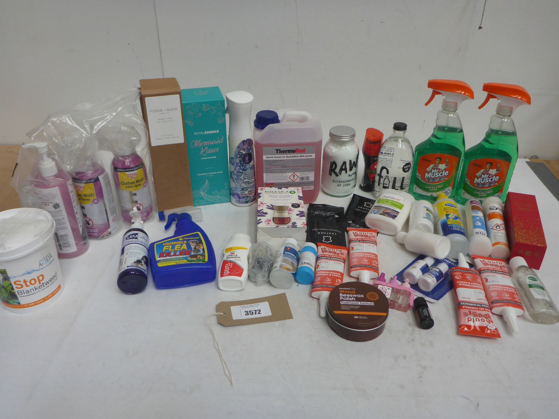 Selection of household cleaning products, air fresheners, Pet & Fish treatment, Home diffusers etc