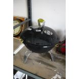 (1004) Landmann table top BBQ