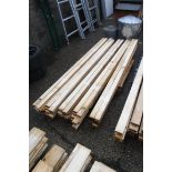 Pallet of 5 bundles of approx. 8 2x1 planks of wood