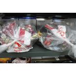 2 bags of mixed Christmas items incl. baubles, ceiling decorations, etc.