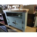 (2046) 80cm wide cream painted corner entertainment stand with cupboard under and oak top