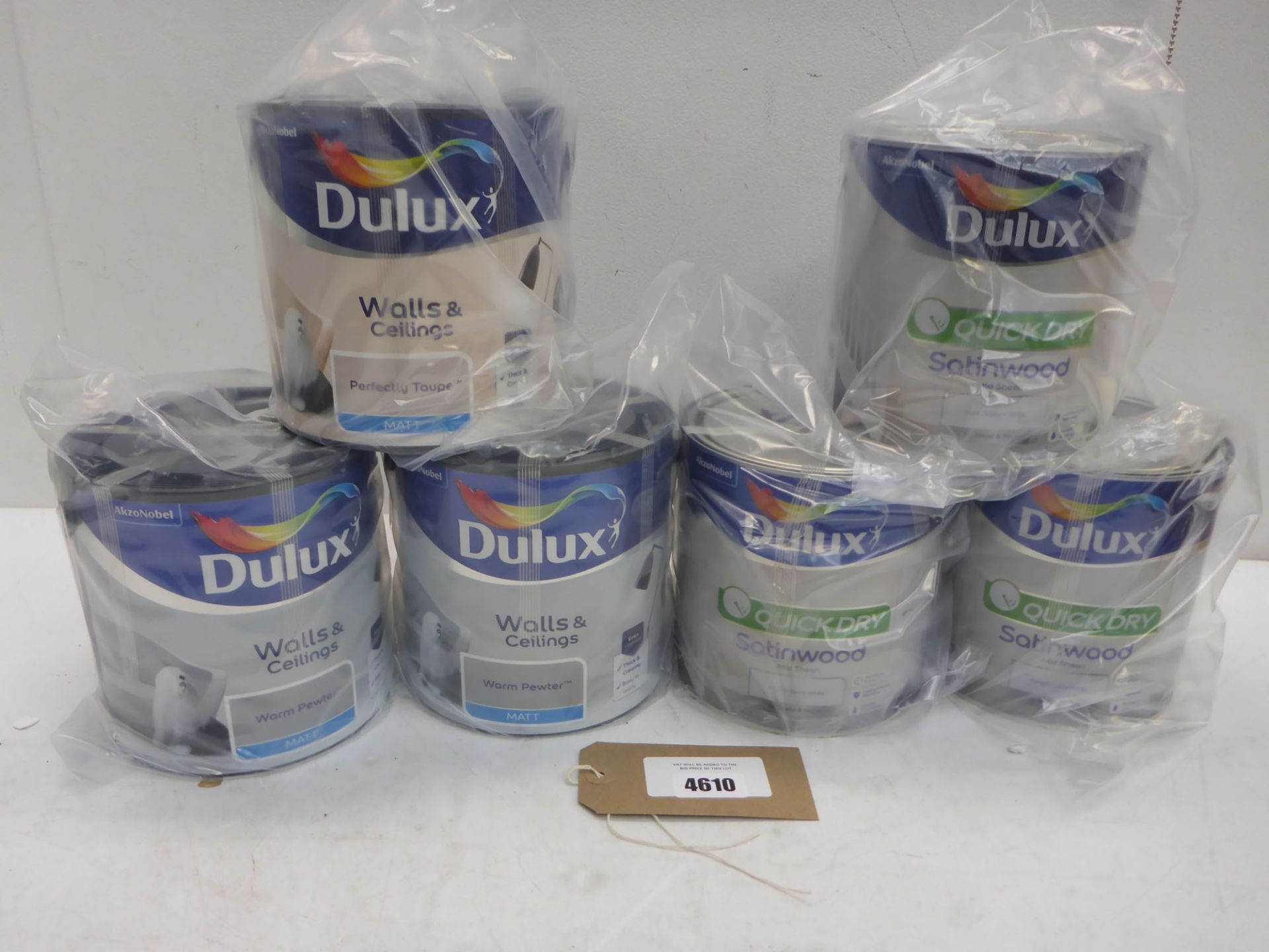 6 x 2.5L tins of Dulux Walls & Ceiling matt paints and Quickdry Satin wood paint