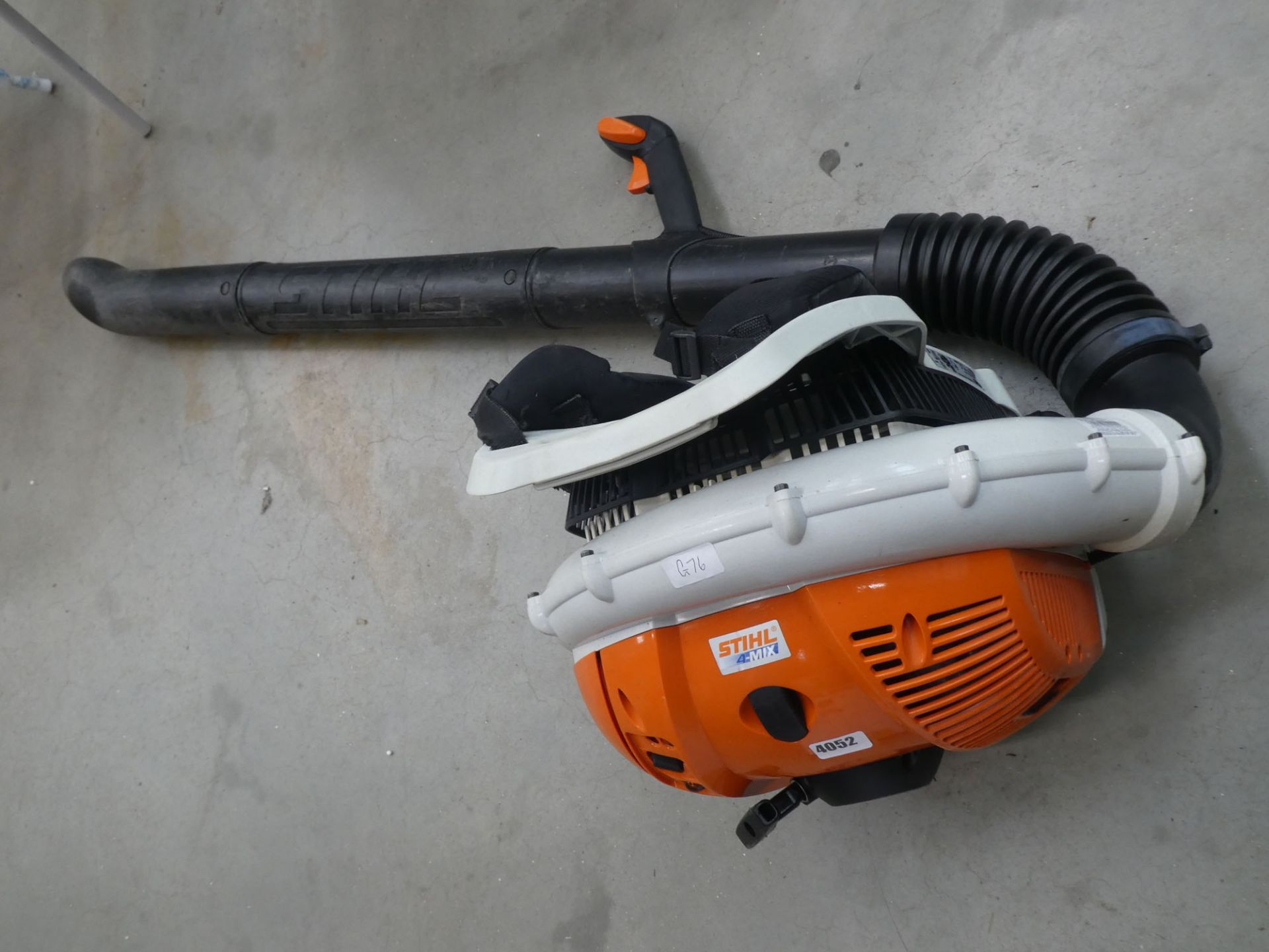 Stihl BR550 petrol powered backpack blow vac