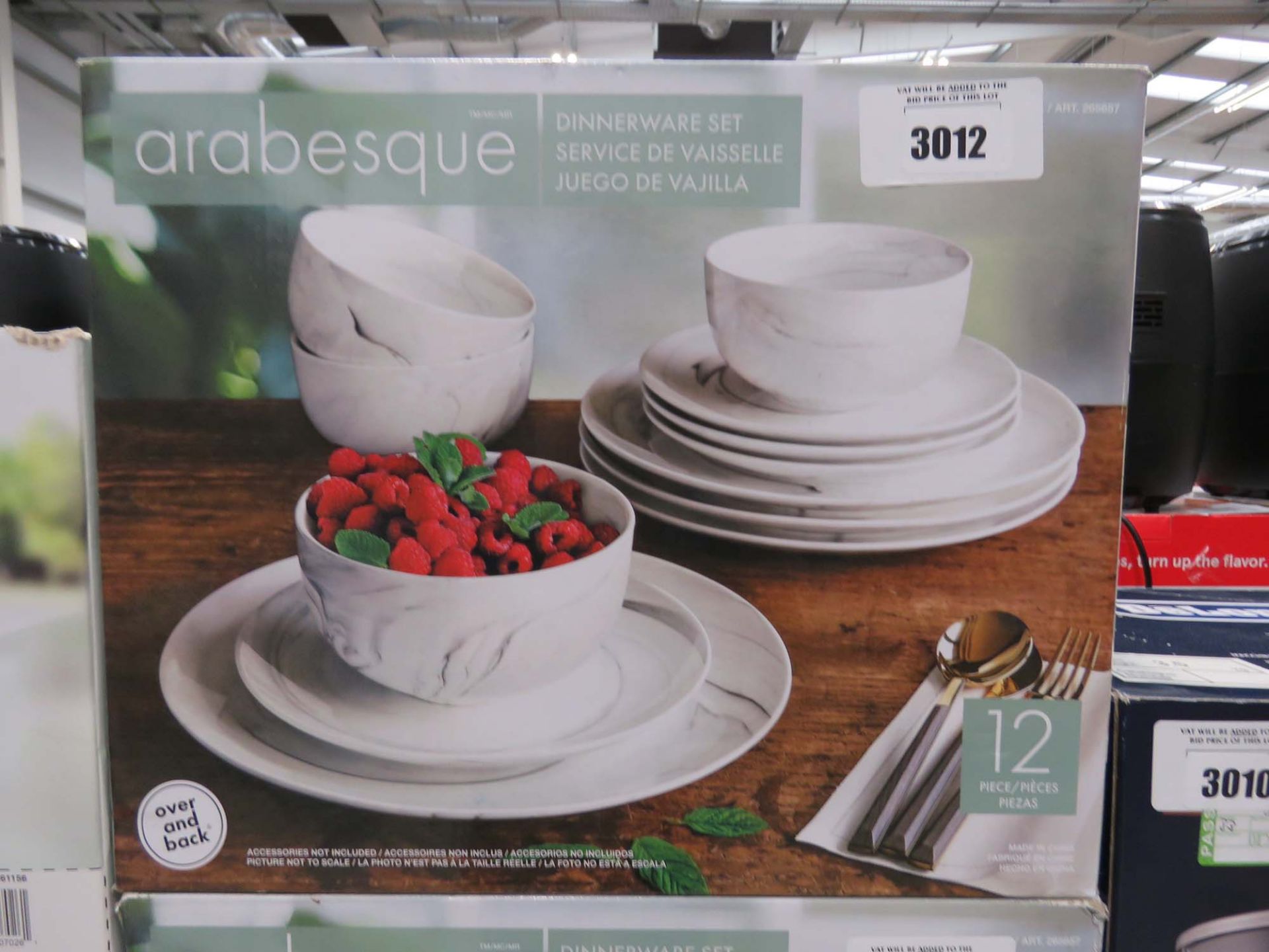 Arabesque dinner ware set