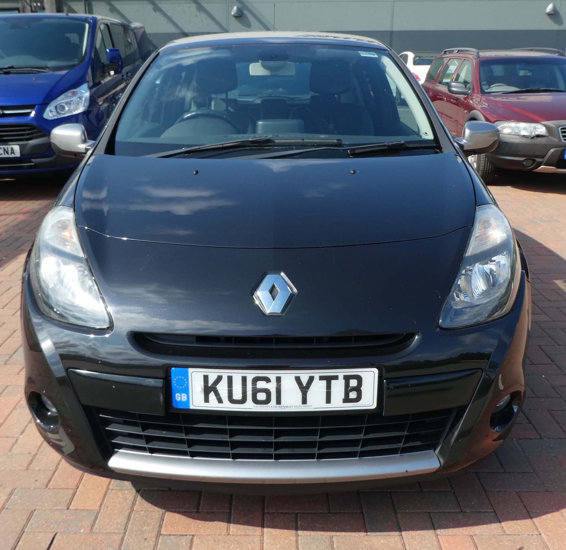 KU61 YTB Renault Clio Dynamique Tomtom 16v in black, first registered 26.09.2011, one key, 1149cc, - Image 11 of 12