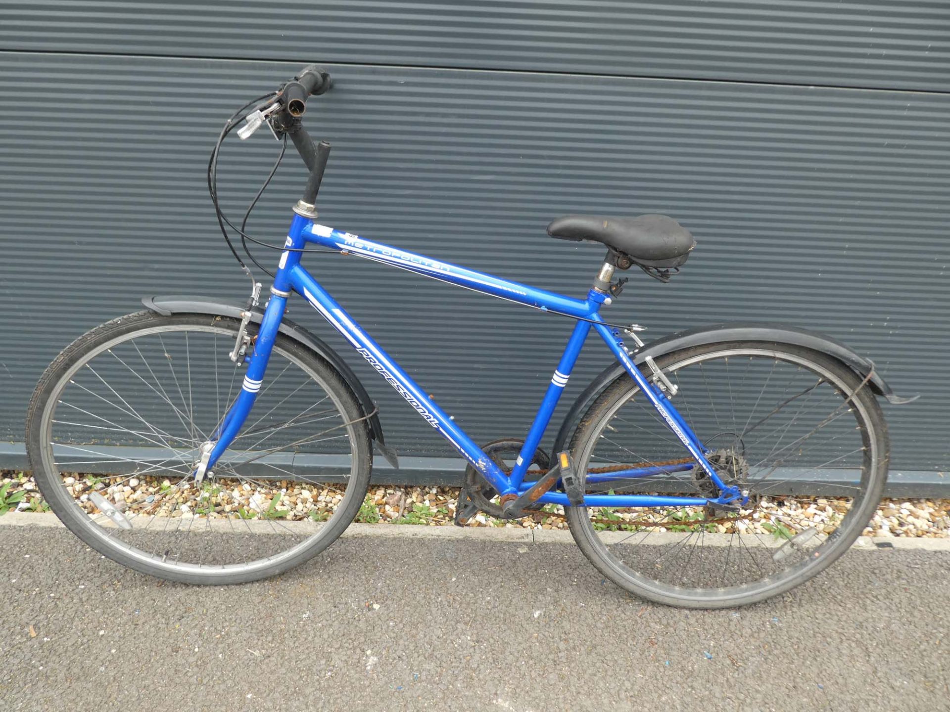 Metropolitan gents bike