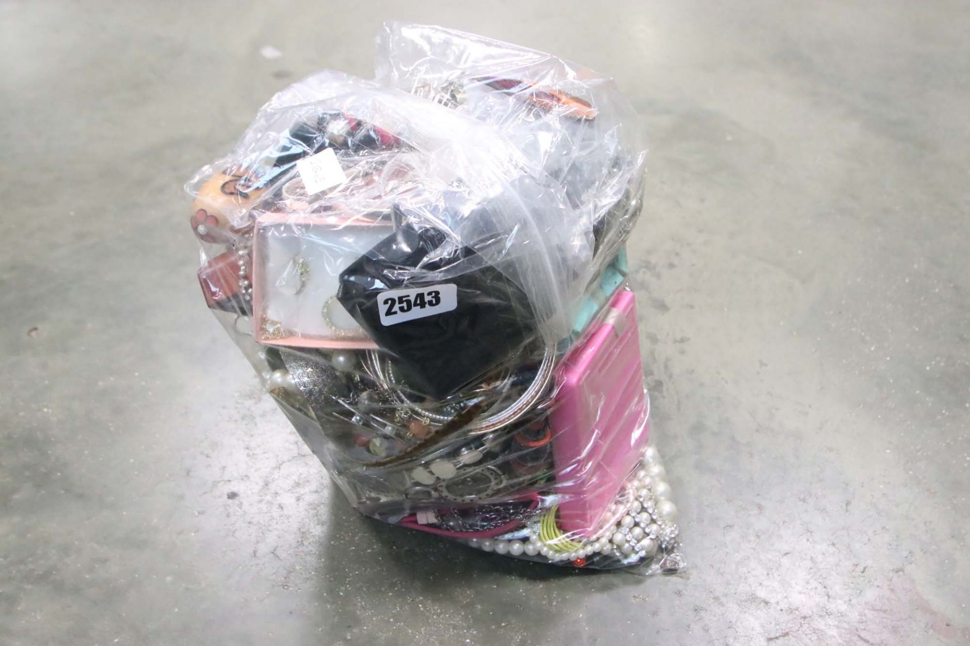 Bag of costume jewellery