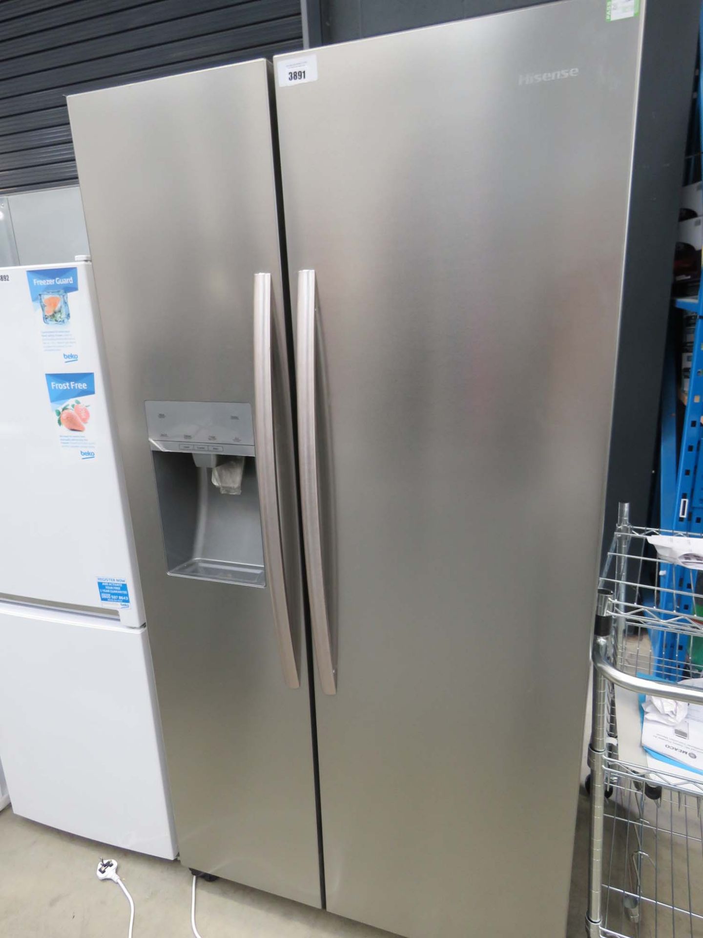 3388 Double door American style Hisense fridge freezer