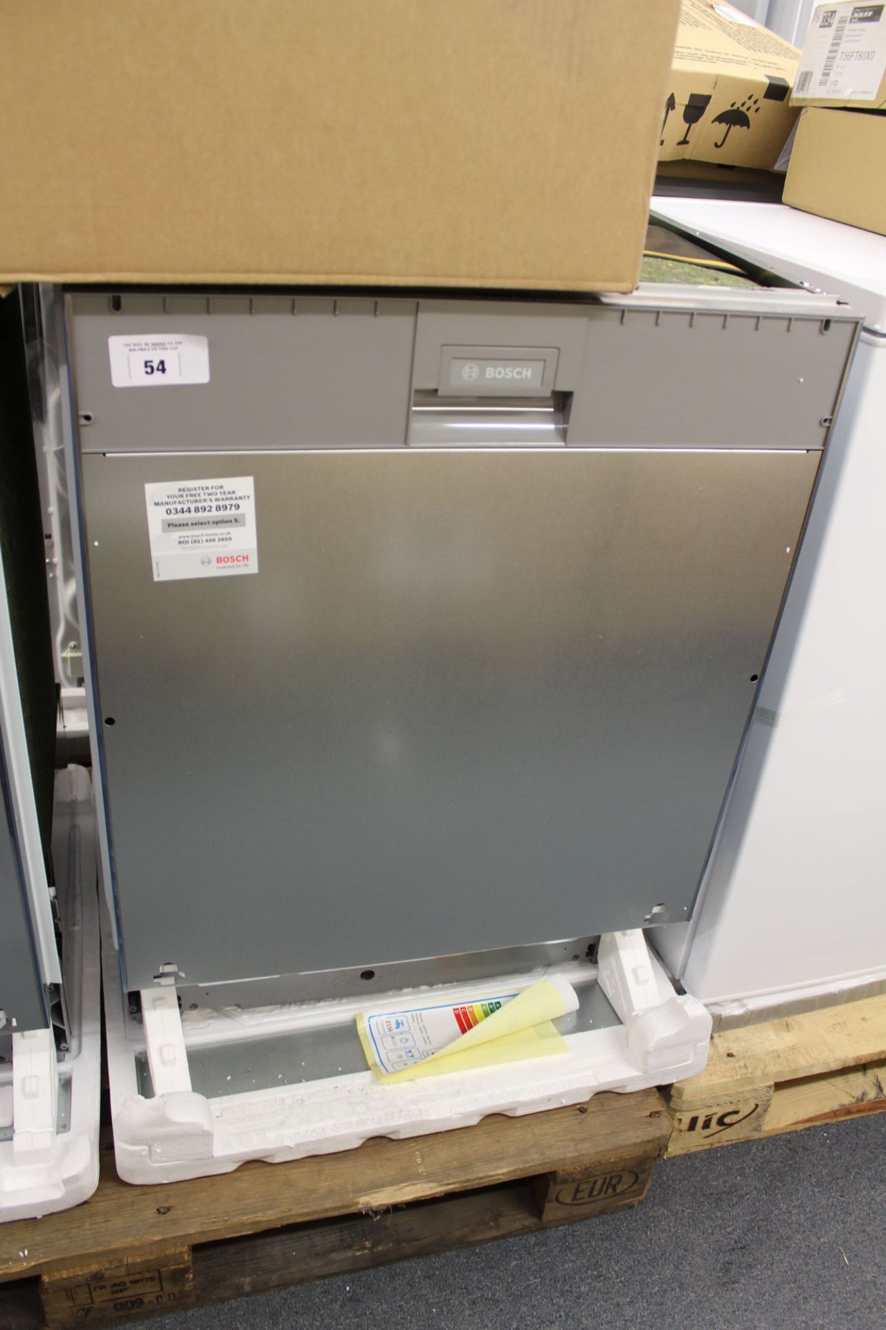 SMV68ND00GB Bosch Dishwasher fully integrated