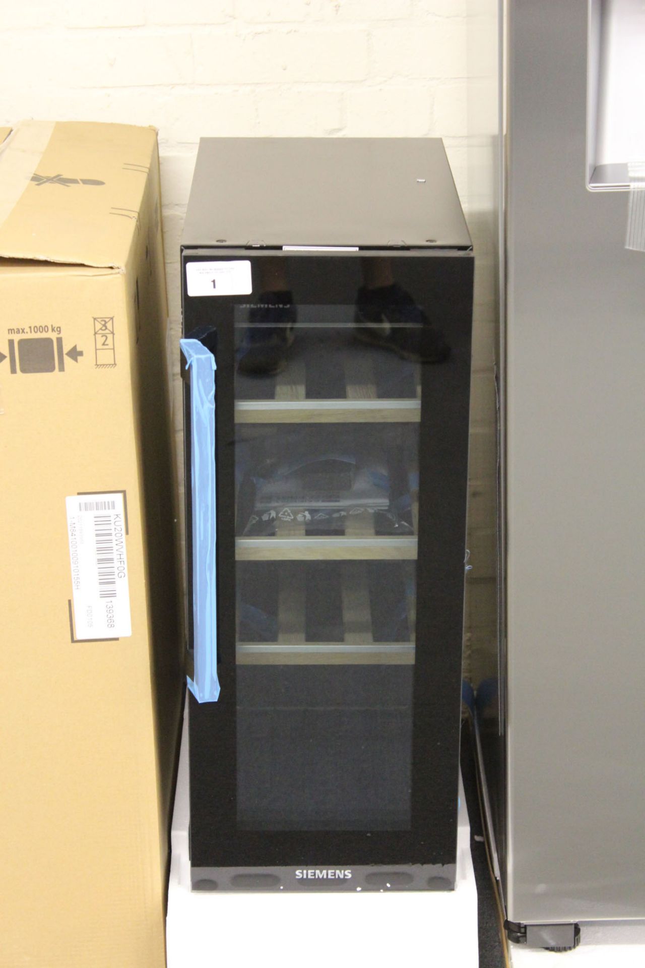 KU20WVHF0GB Siemens Wine storage cabinet