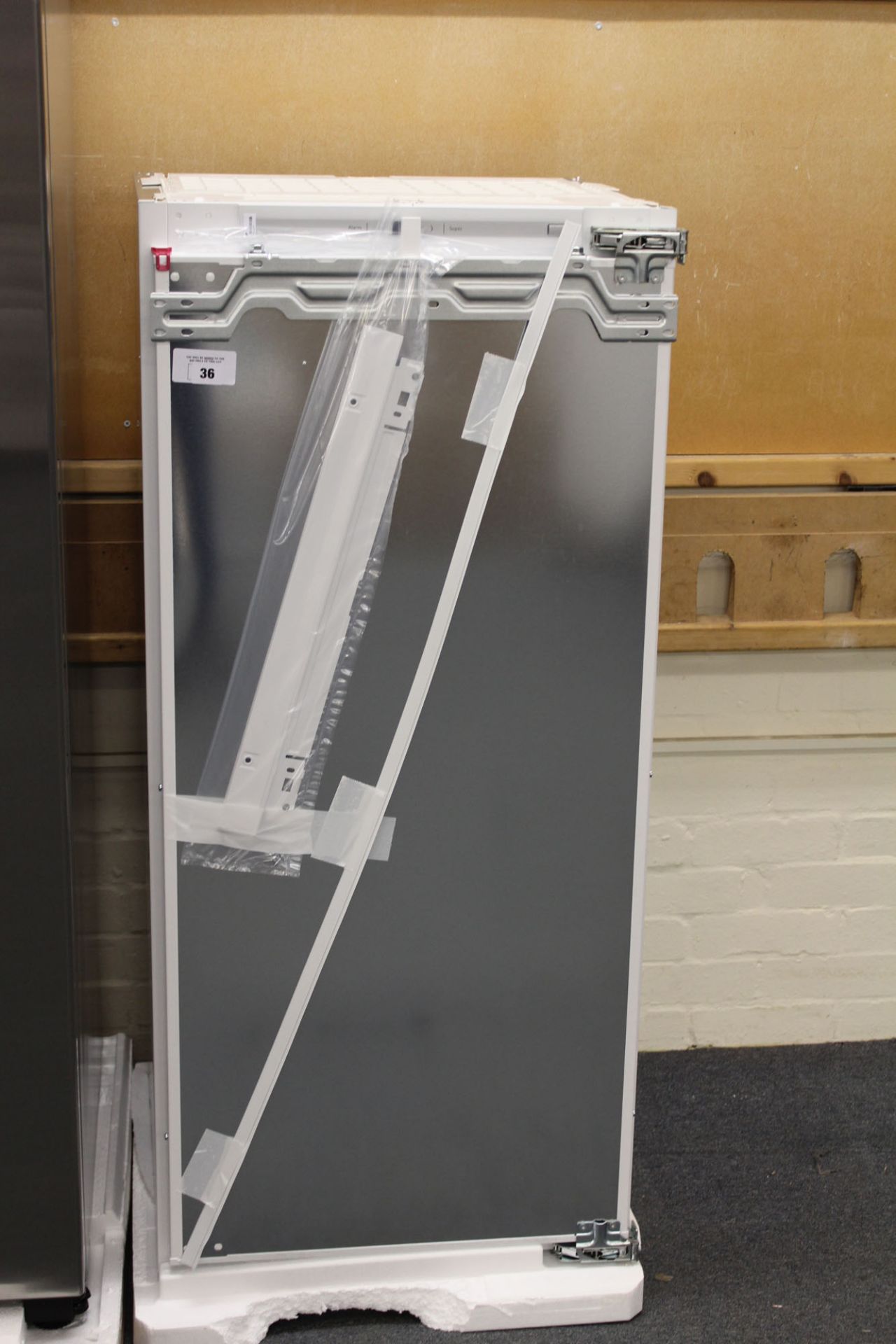 KI1413FF0-B Neff Built-in larder fridge