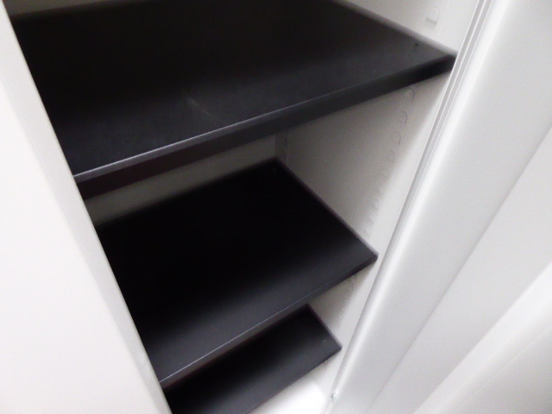 90cm grey metal 2-door stationery cabinet - Image 2 of 2
