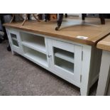 (16) Off-white entertainment stand with oak surface