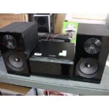 (23) Samsung audio system with speakers