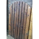 Wooden slatted garden gate with curved top, 102cm(w) x 145cm(h)