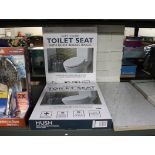 2 Tavistock soft close toilet seats