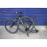 Forme Sterndale 2.0 black mountain bike (back wheel not attached)