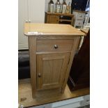 (2138) Oak single door cupboard with drawer above