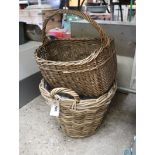 Small round wicker baskets and single handled wicker basket