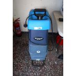 (1002) Einhell electric garden shredder