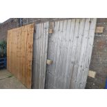 3 assorted fence panels