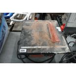 (54) Electric tile cutter