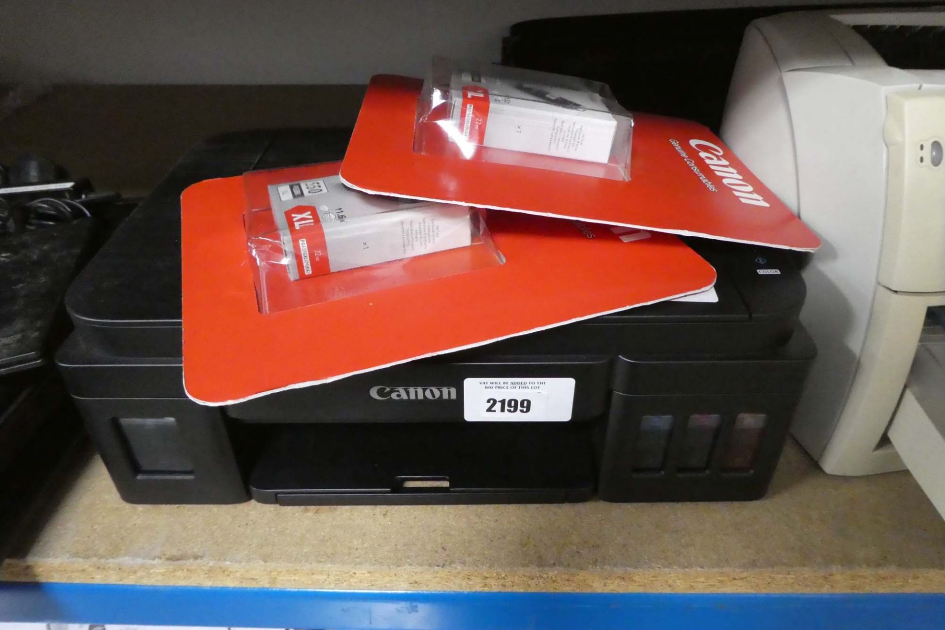 Canon Pixma G3501 printer together with 2 Pixma 550 black XL colour ink cartridges in blister packs