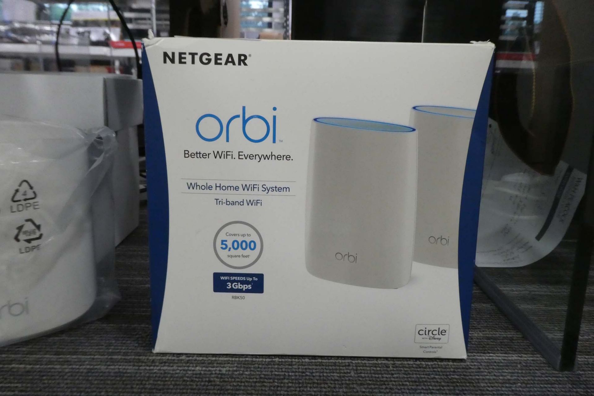 Netgear Orbi tri-band home wifi system (boxed)